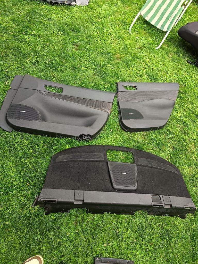 Sada interiérových plastů z Mazdy 6 (GG/GY, r.v. 2002–2008)