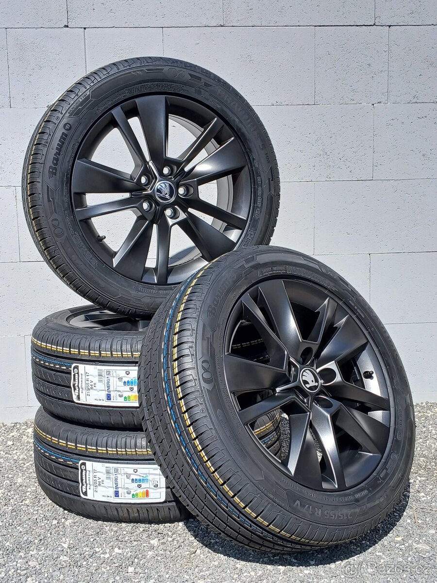 Pěkná nová letní orig alu Škoda Karoq 215/55/17