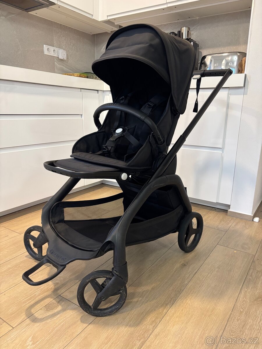 Bugaboo Dragonfly all black