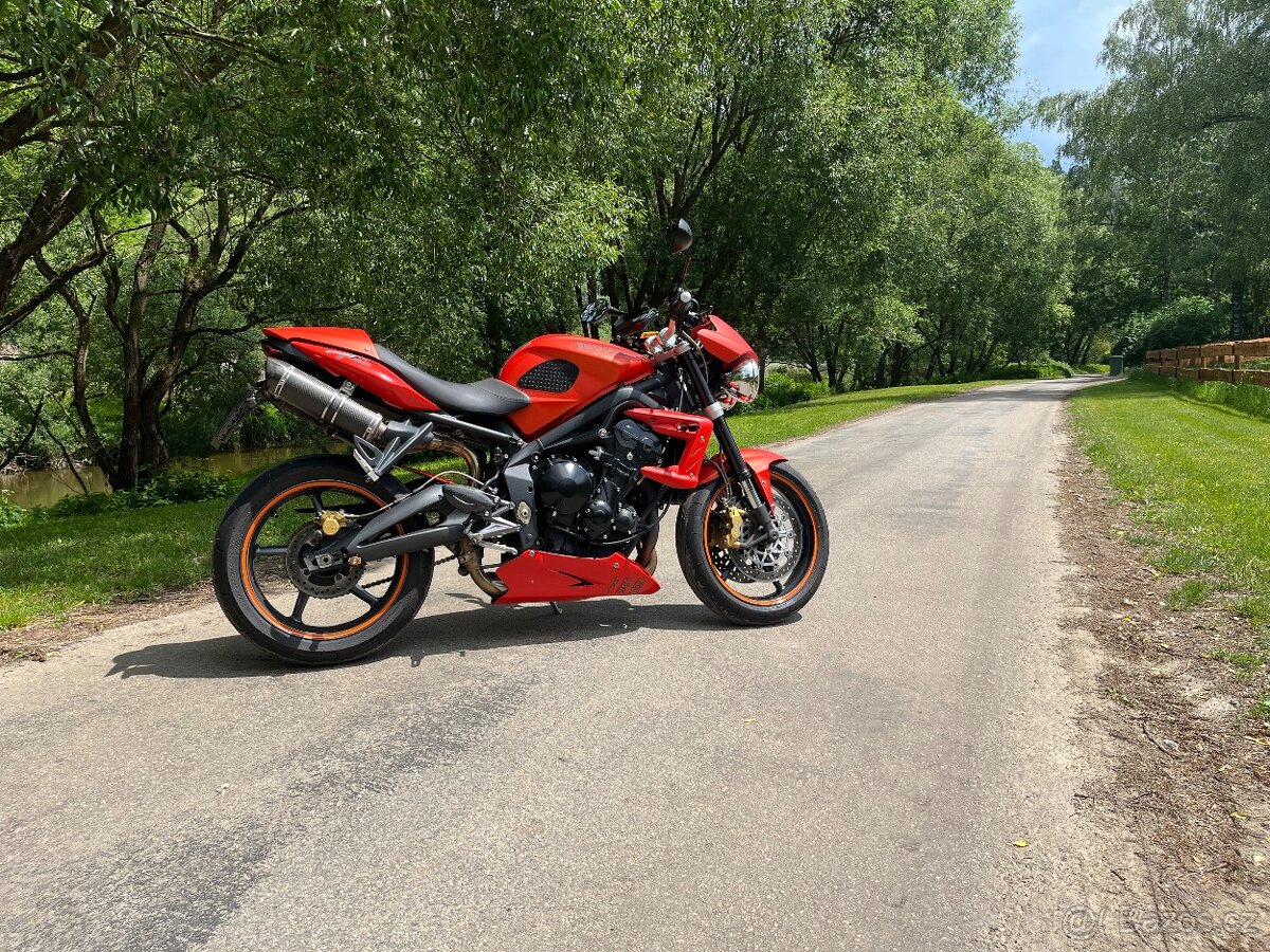 Triumph street triple 675r