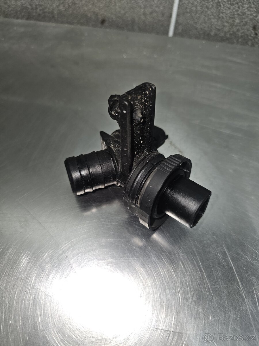 Pcv ventil Opel insignia 2.0 ctdi 130kw