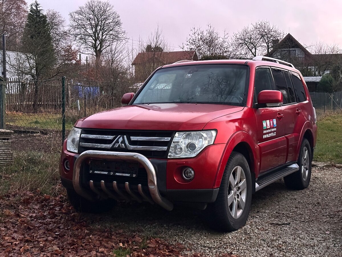 PRODÁM MISTUBISHI PAJERO