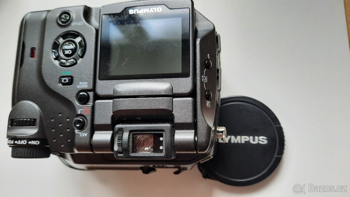 Olympus Camedia C-7070 Wide Zoom