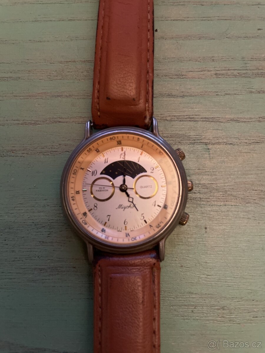 Náramkové hodinky MIYOKO