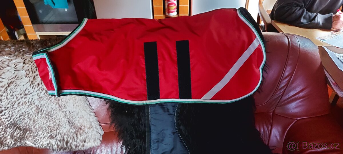 Zateplená pláštěnka