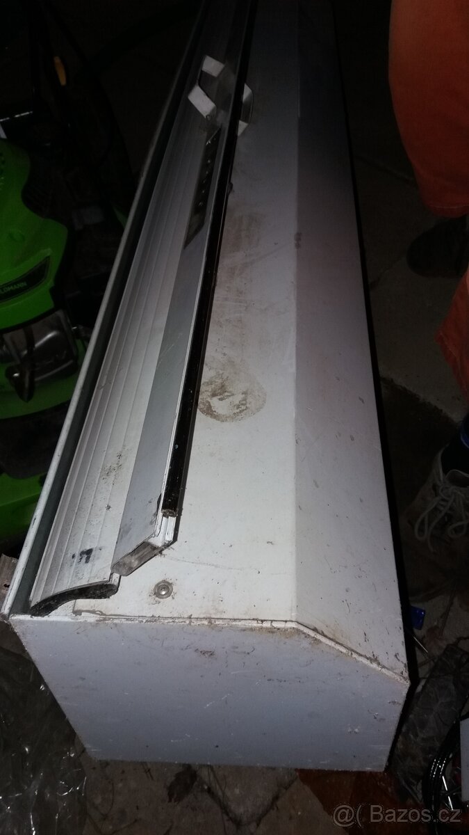 Hlinikove stahovaci dvere