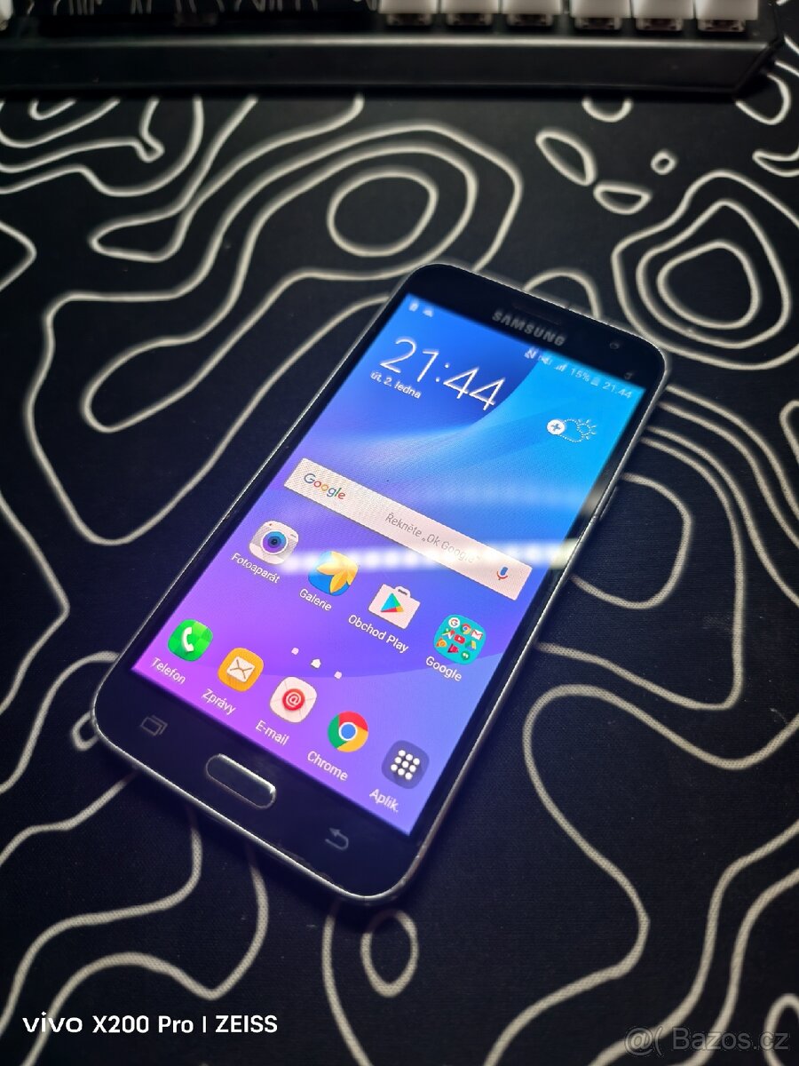 Samsung Galaxy J3 (2016)