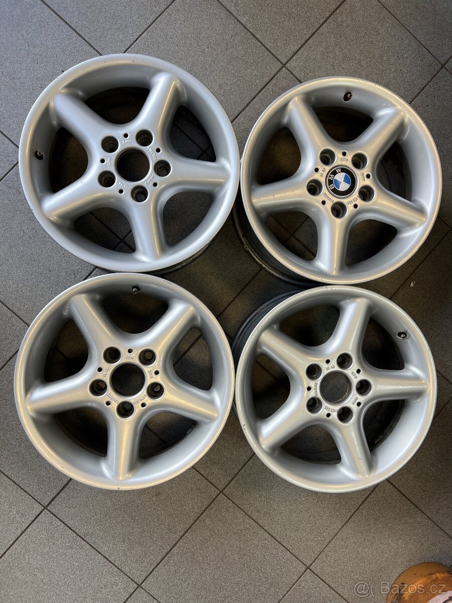 ALU KOLA SADA BMW ORIGINÁL 5x120 R16 7J ET46