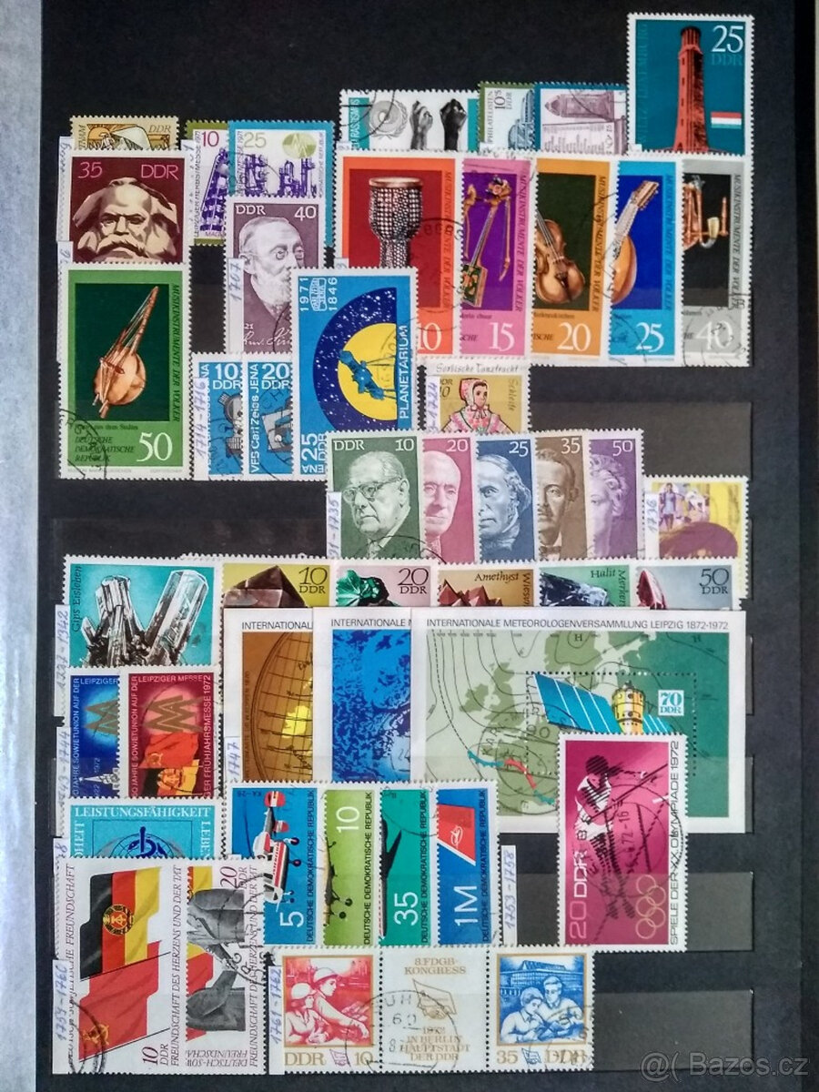 Poštovní známky v albu - německo