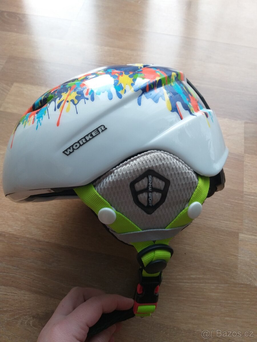dětská lyžařská helma XS 48-50