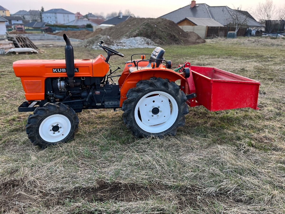 Malotraktor Kubota