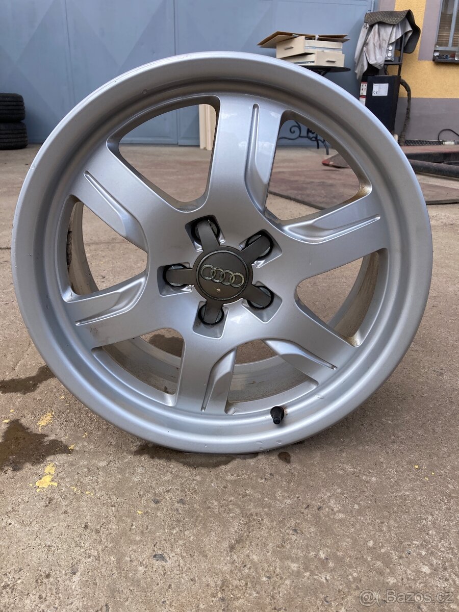 Límcová ALU z Audi 17” 5x112