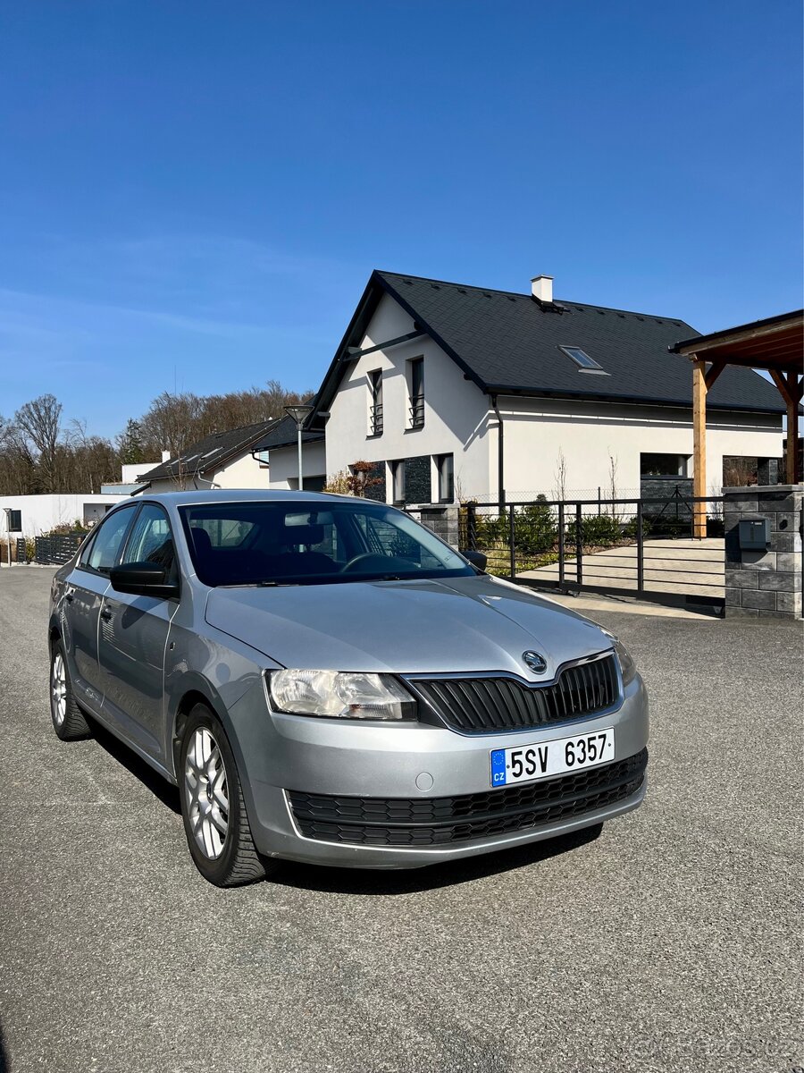 ŠKODA Rapid 1.6 TDI - ÚSPORNÝ A SPOLEHLIVÝ