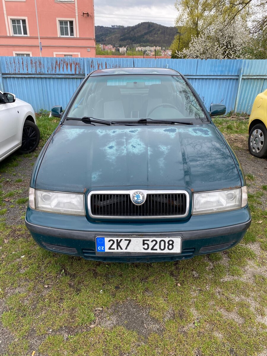Škoda octavia 1.6 i