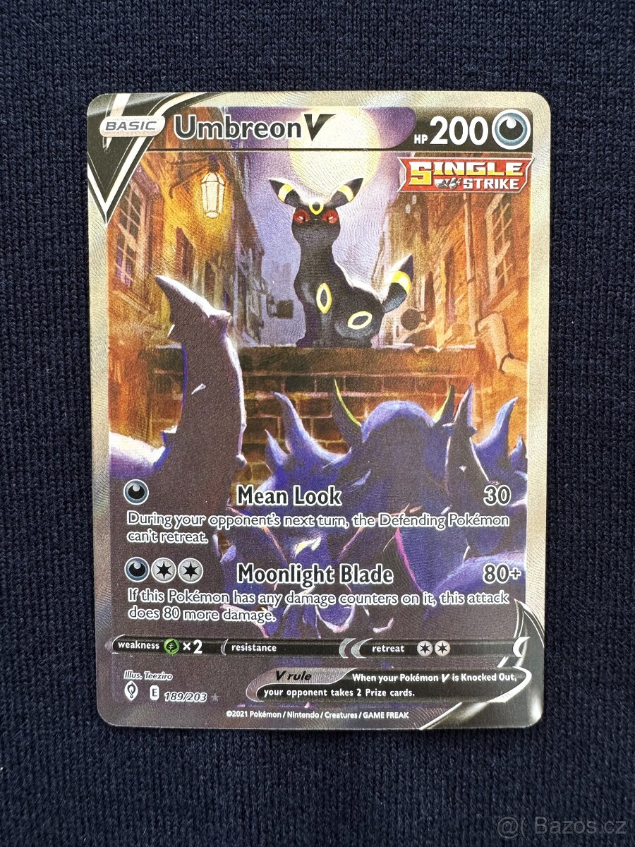 Velmi vzácná Pokemon karta - Umbreon V