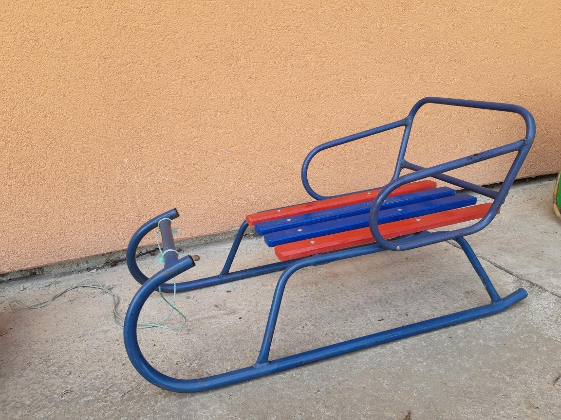 Sáně