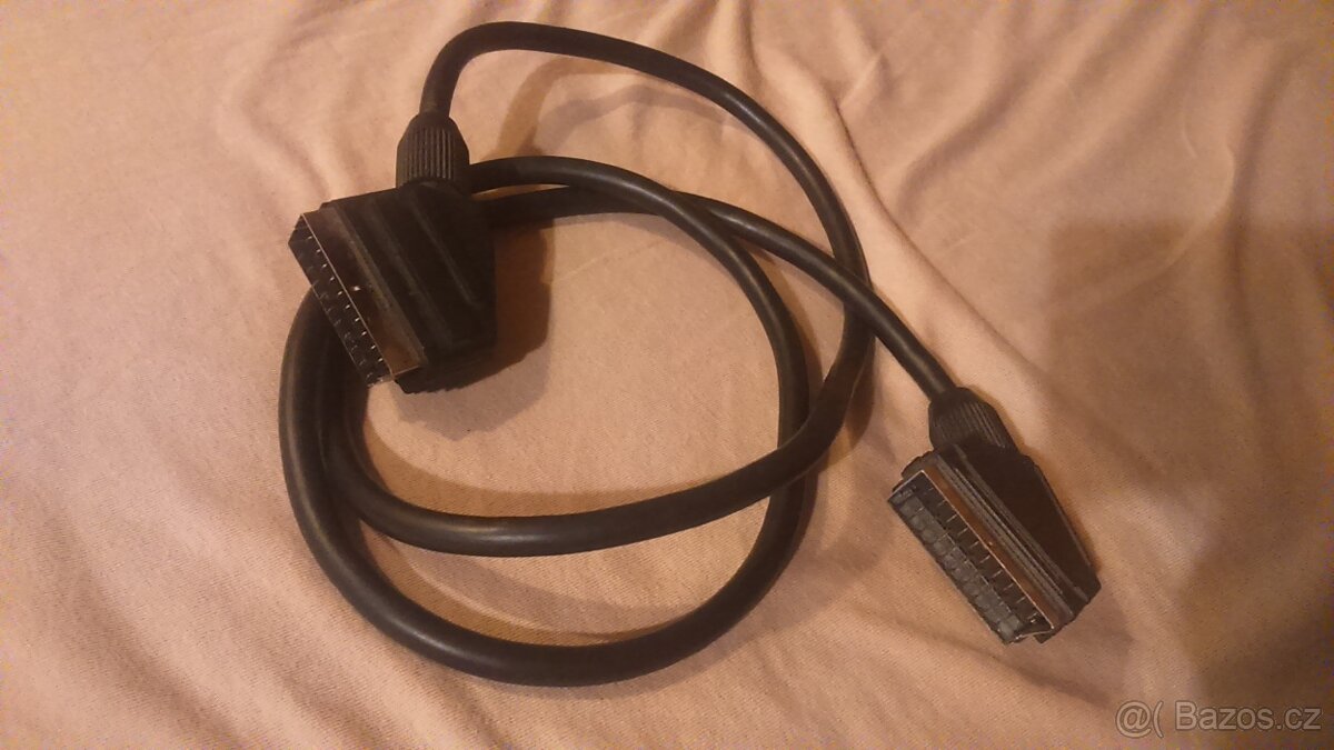 2x SCART kabel