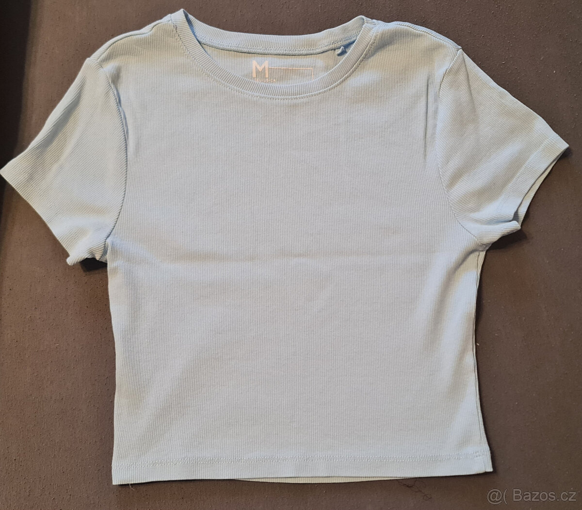 Dámský crop top