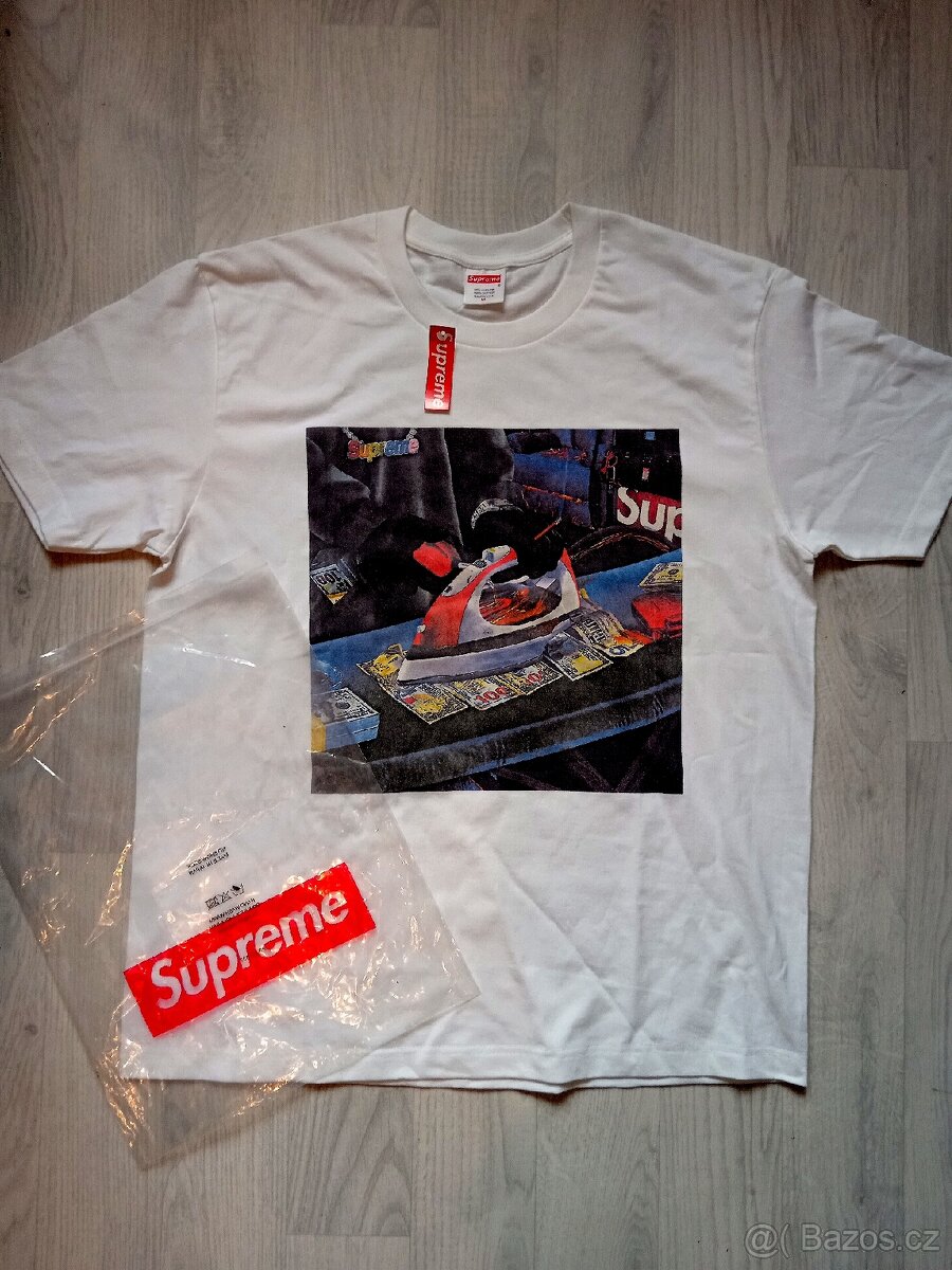 Supreme gas tee
