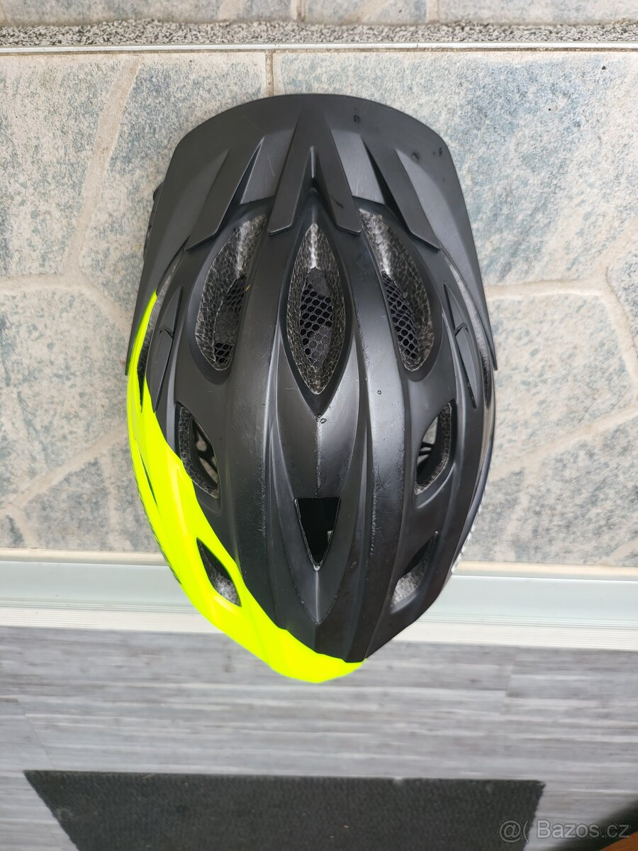Dětská helma Rockrider