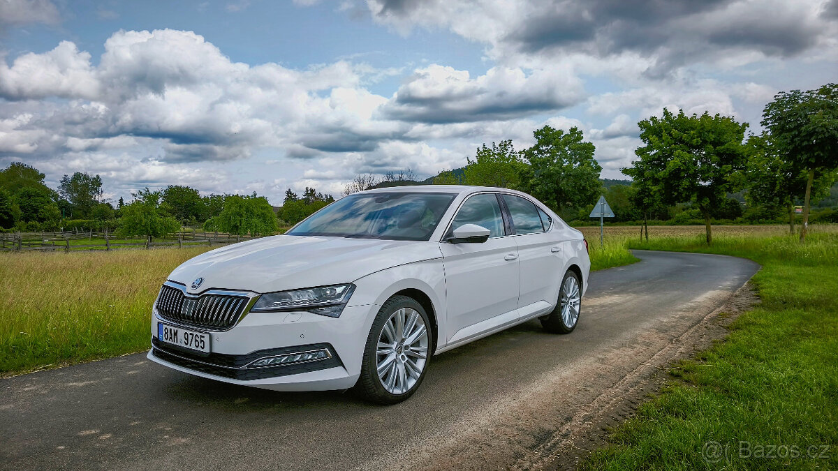 Škoda SUPERB Liftback III 3 2.0 TDI Style Plus Matrix DPH