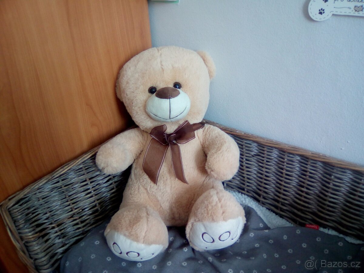 Plyšový medvěd plyšák medvídek hnědý