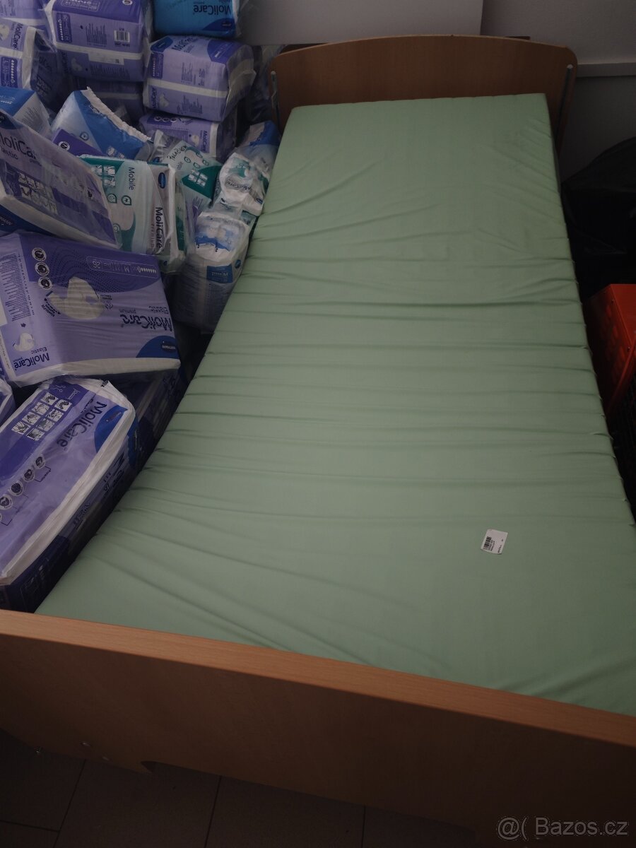 Elektrická polohovací postel