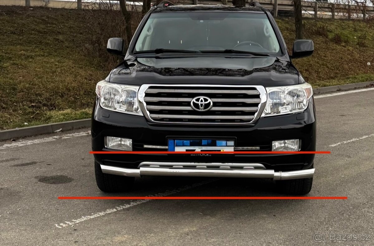 Nerezový rám Toyota land cruiser