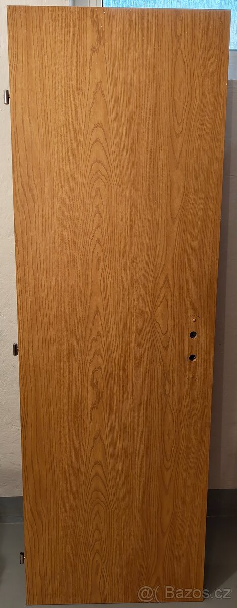 Interiérové dveře 65 cm – 3 ks (levé i pravé)