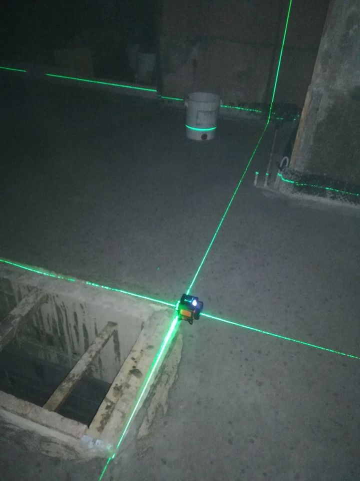 LASER KŘÍŽOVÝ SAMONIVELAČNÍ 16 linkový