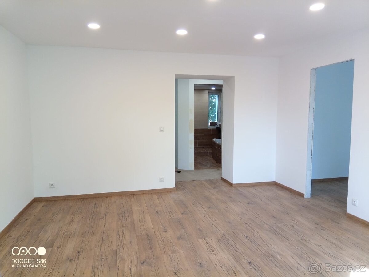 Rekonstrukce a další stavební práce