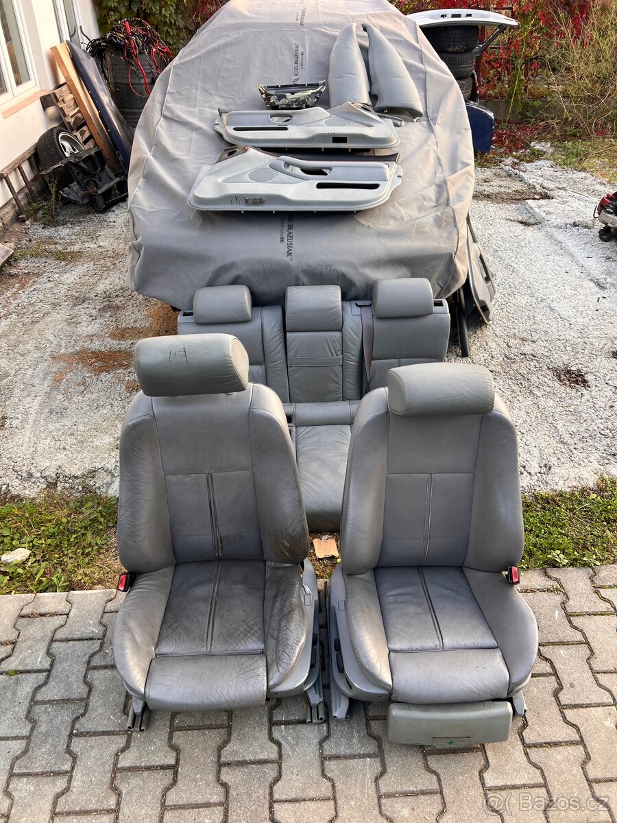 Kompletní interiér bmw e39 touring