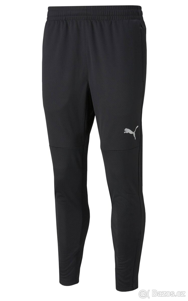 Fotbalové tepláky puma vek. XL nove