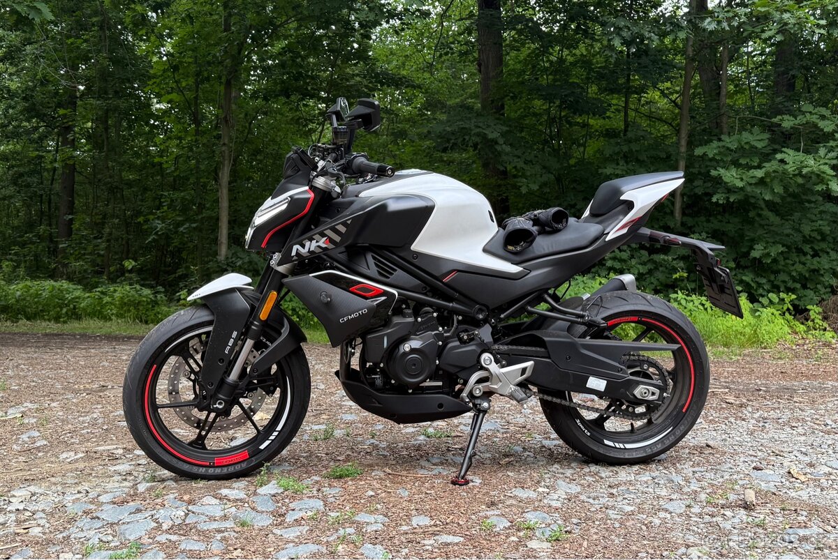 CFMOTO 450nk