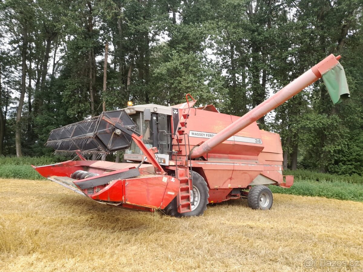 Massey Ferguson 38