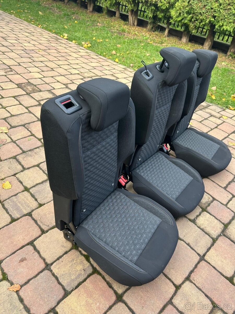 Peugeot Rifter (2025) - zadní sedačky