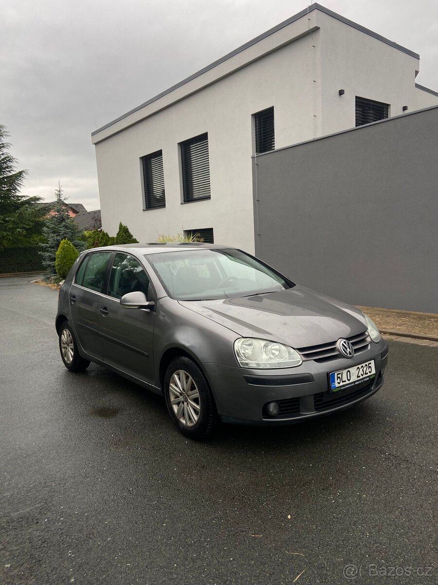 Volkswagen Golf V 1.4 benzin
