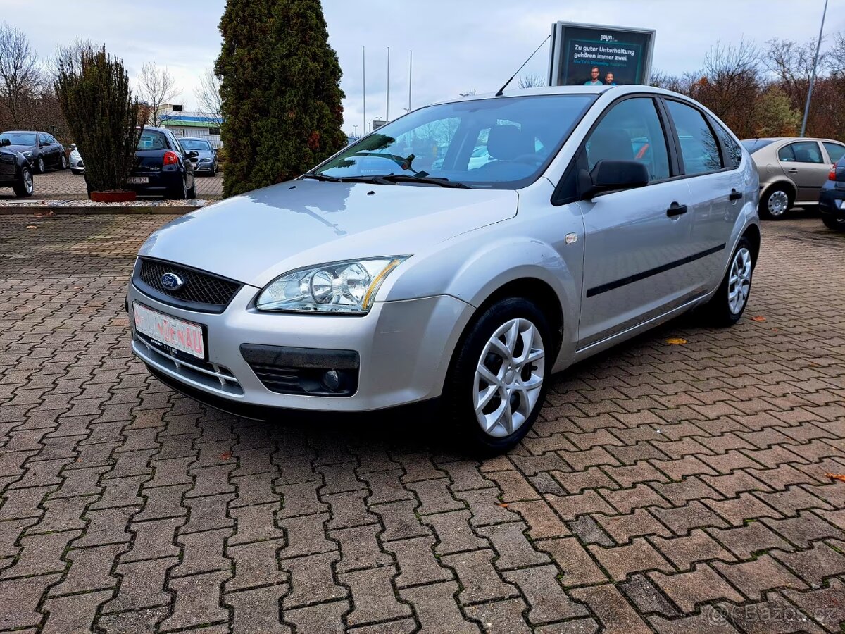 FORD FOCUS 1.6 16V TREND 2006