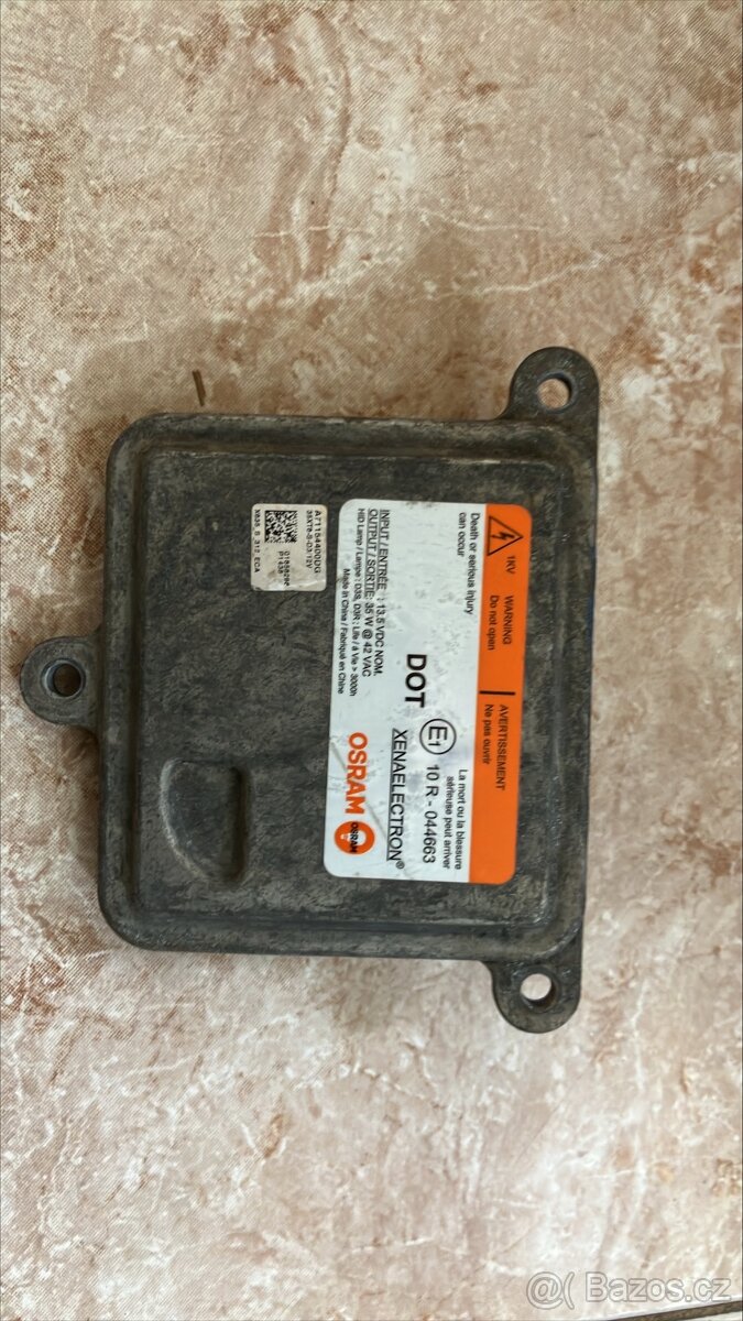 Xenon řídící jednotka, startér xenonu 10R-044663