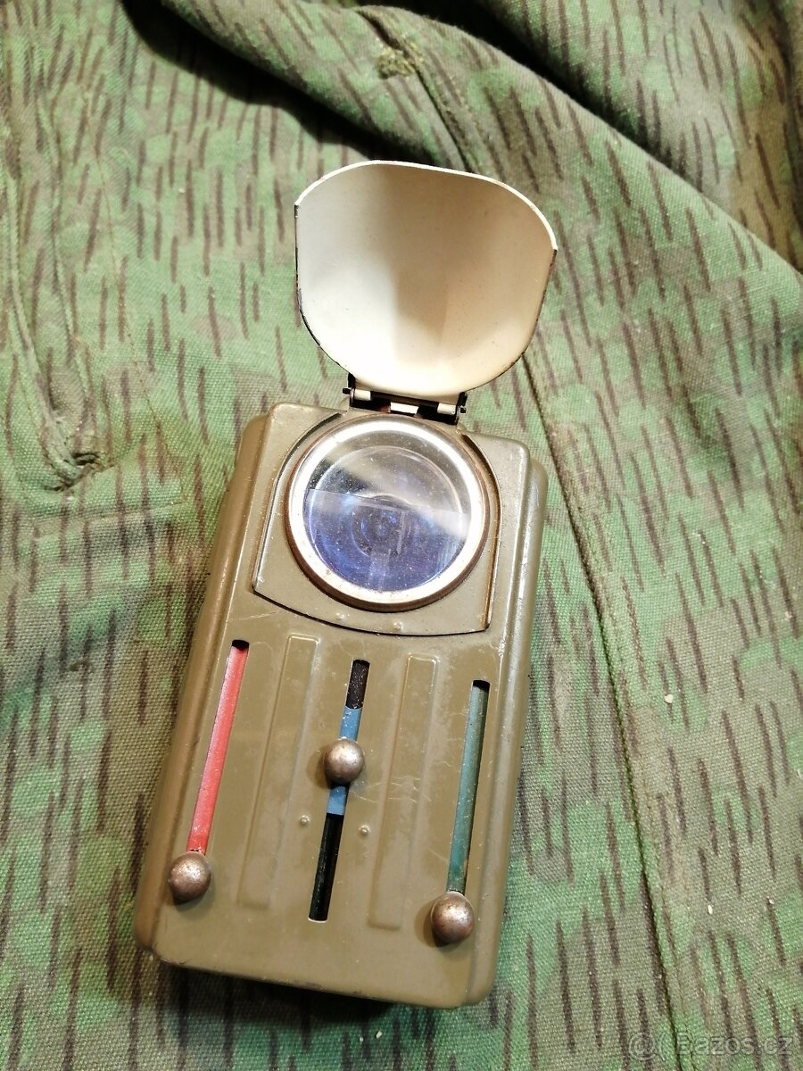 Armádní svítilna - zánovní