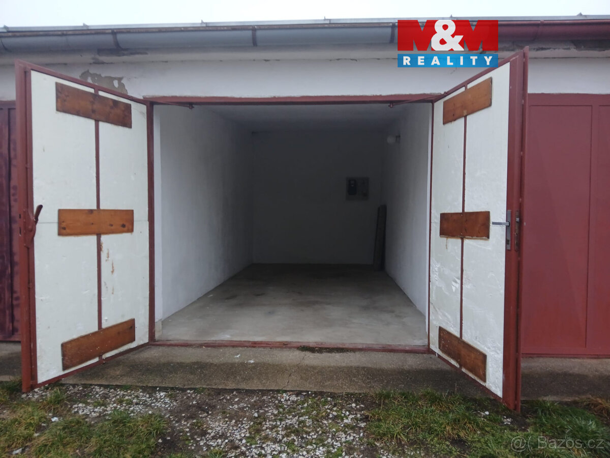 Pronájem garáže, 18 m², Blatná