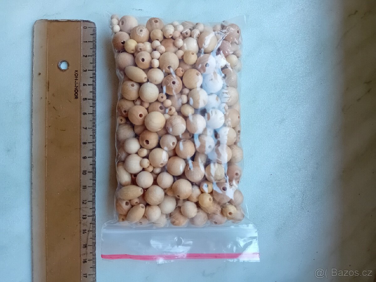 Dřevěné surové korálky mix 100g