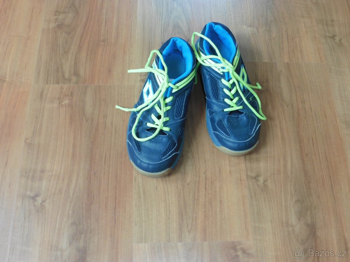 Sálové boty, obuv do tělocvičny Lotto, vel. 36