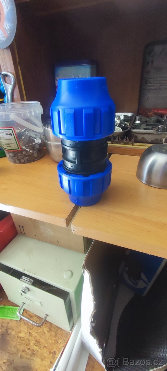 PE spojka 40mm