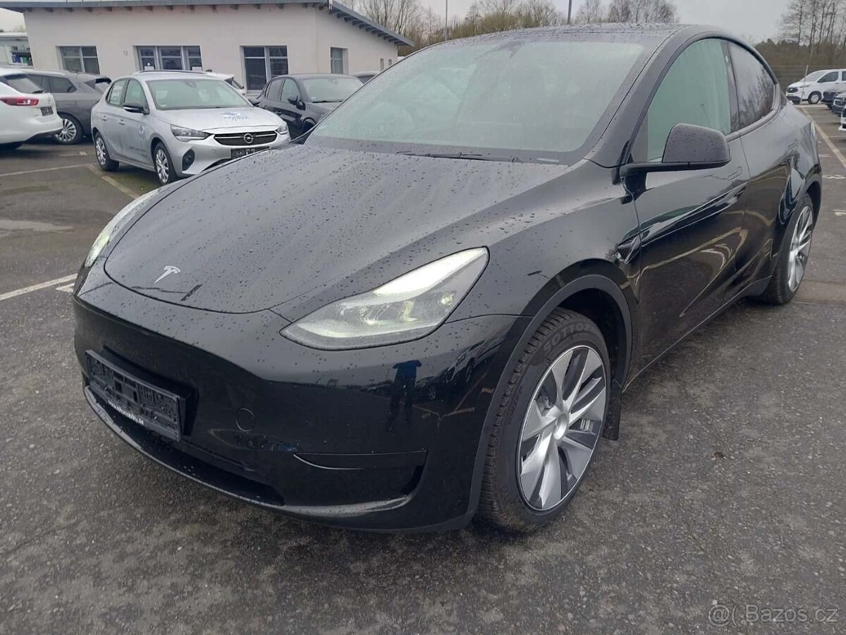 🔋 Tesla Model Y Long Range RWD (2024)