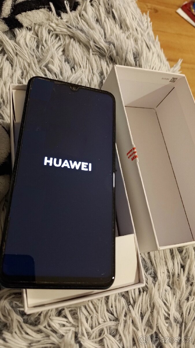 Telefon Huawei p30 lite modrý