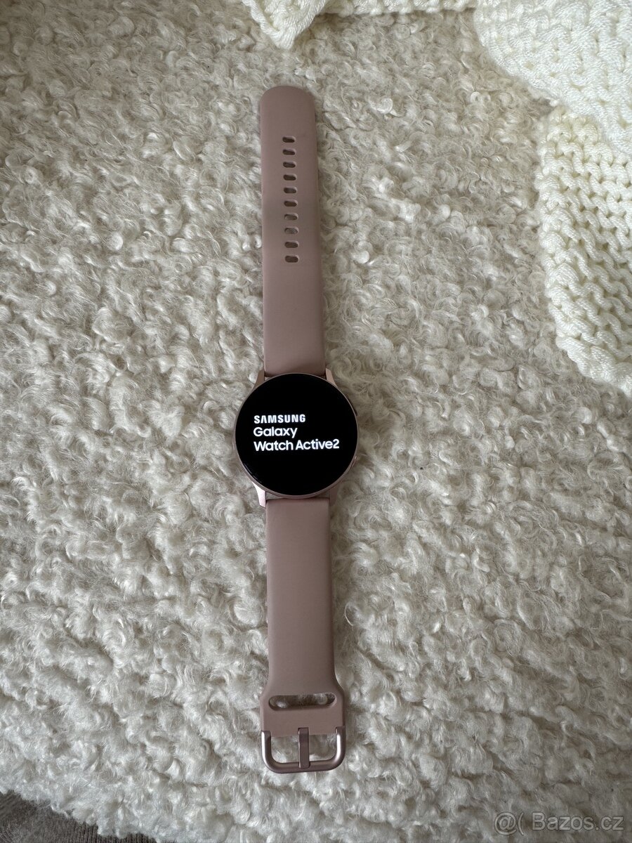 PRODÁM Samsung Galaxy Watch Active 2