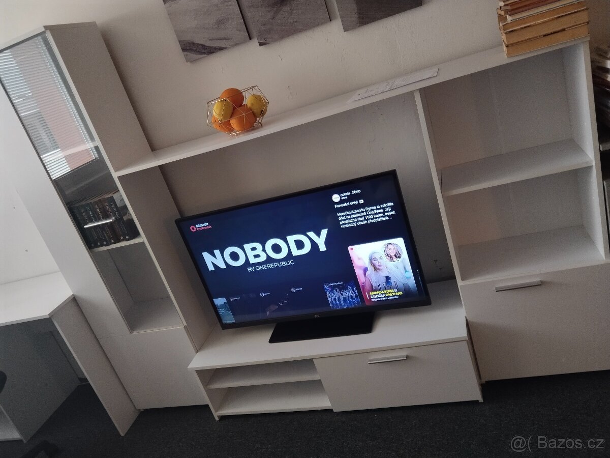 Obývací stěna Hugo