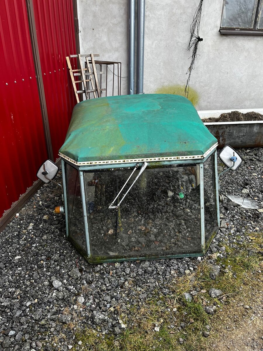 Bouda Zetor 25k