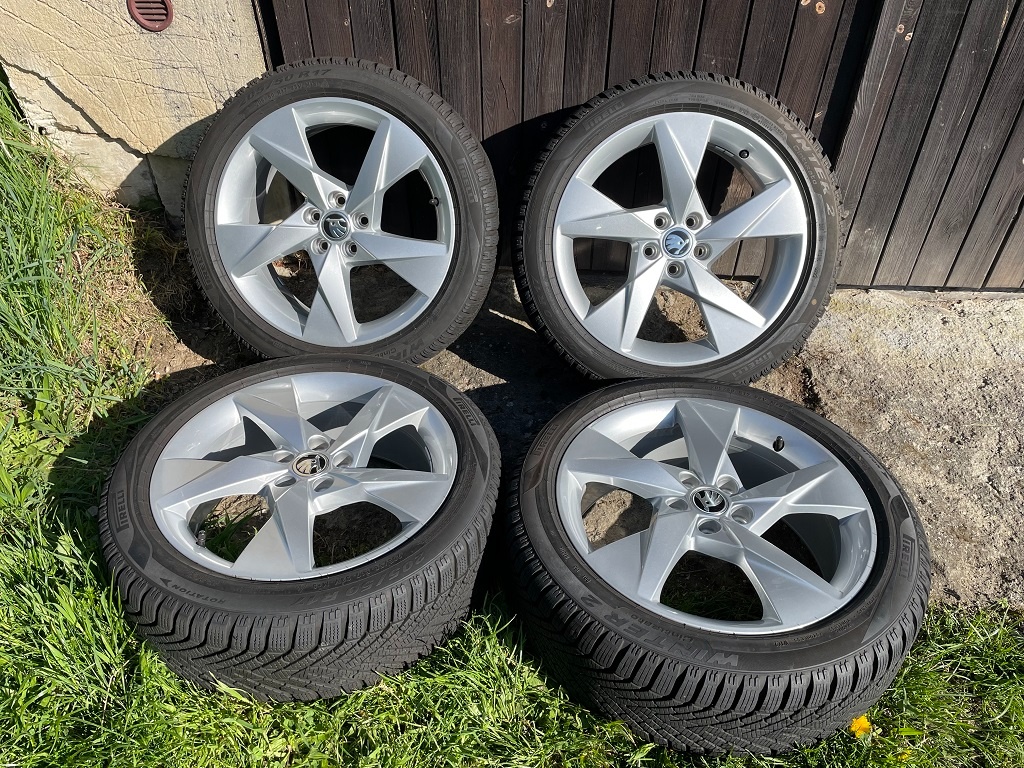 Zimní kola Škoda Scala 17"
